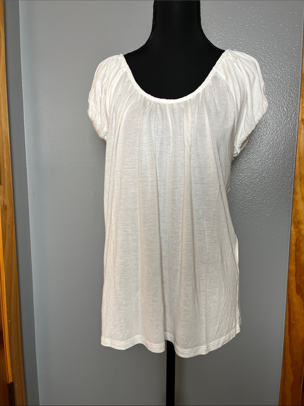 White House Black Market White Gathered Scoop-Neck Tunic